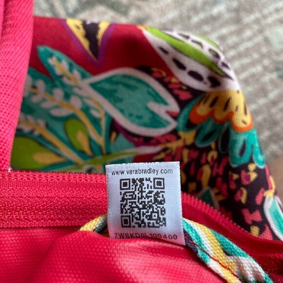 Vera Bradley Botanical Design Oversized Travel Bag - Picture 3 of 7